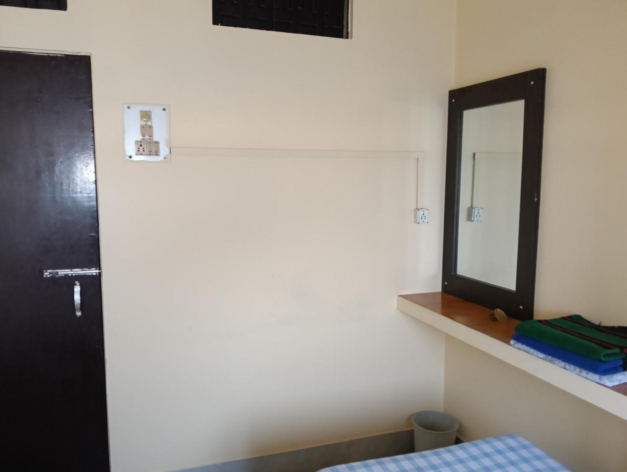 Scindhia Guest house Varanasi